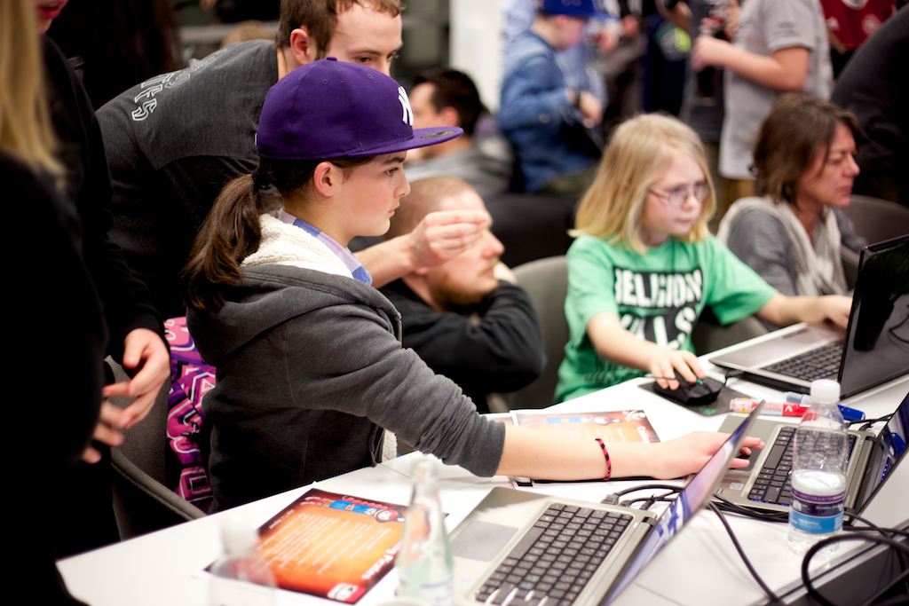 Stem på Coding Pirates som årets Game Changer i "Reach for Change" konkurrencen